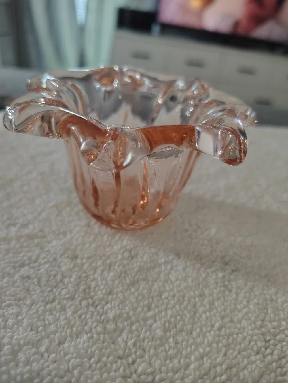 Source Unknown elegant pink